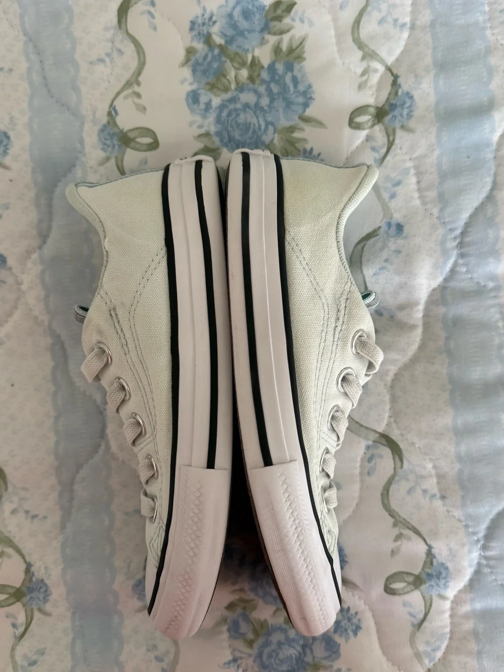 Converse Kids Low Top Sneakers in Pale Mint